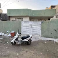 بيت للبيع مساحة 200 متر واجها 10 نزال 20   منطقة الغرير شارع الظغط   ط...