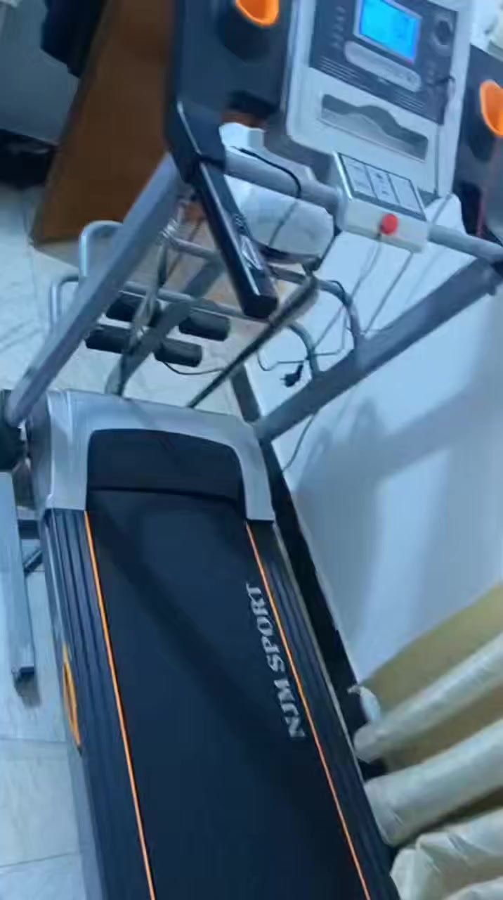 سلام عليكم
جهاز جري مستعمل نظيف شغال كلشي مبي للبيع في بغداد للاستفسار المراسلة خاص


**إذا كنت صاحب هذا الإعلان وتريد حذفه لأي سبب، رجاءا أرسل رسالة إلى الدعم الفني**