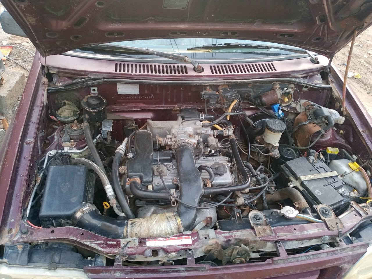 السلام عليكم
كيا برايد موديل 1995 
محرك وكير خير من الله 
محرك 1600 كير عادي شادلها نوزل اقتصادي
خياسات مصلحه شواصي نضيفه
السياره بدون حادث قوي براكيتات وتكم بلادي
مكاني كربلاء السعر 18 وبيها مجال
اتصال ***********
