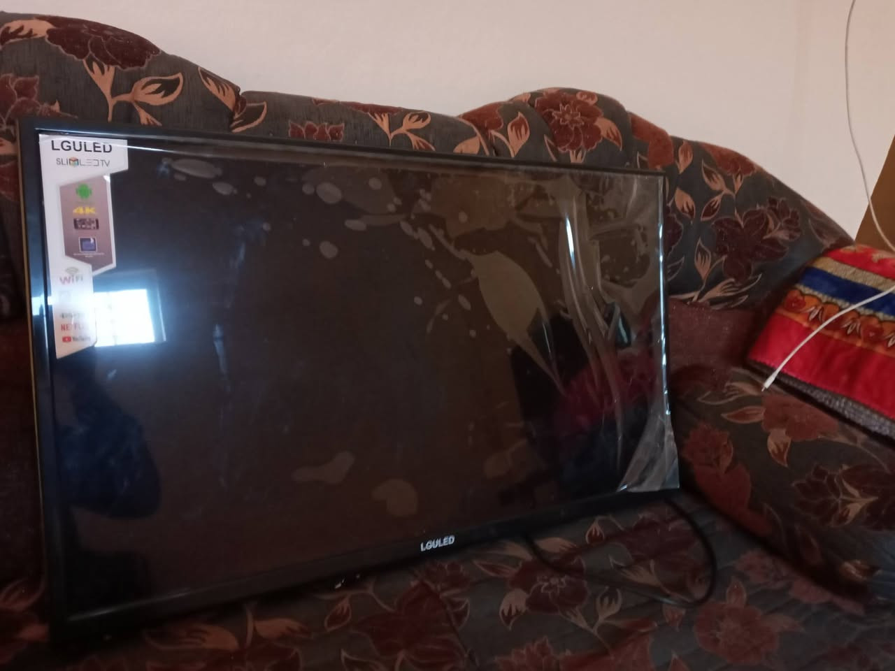 اغراض للبيع محفوره نظيفه ٣×٤ ب٥٠ الف
بلازمه هيا والميز ب ٧٥ الف واذا الميز وحدو ب ٢٥ الف
بلازمه مكسوره شاشتها ب ٢٠ الف مبرده ب ٥٠ الف ومبرده صغيره ب ٢٥ الف مكاني الايمن حي المنصور  ***********
