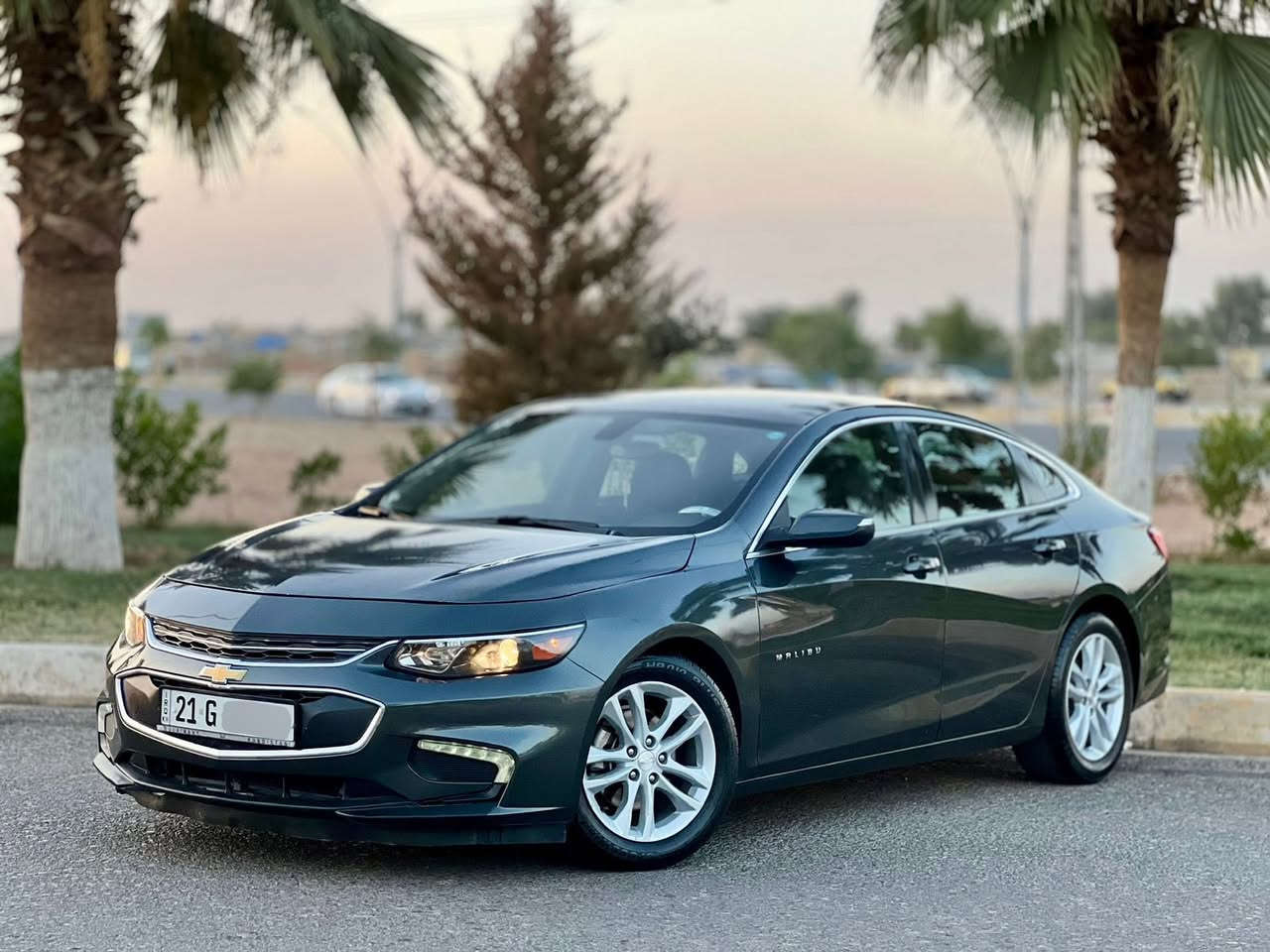 ماليبو 2017 مواصفات LT  سعره  86 وبي مجال بسيط
بي جاملغ صبغ والباقي مكفوله من الصبغ والتبديل بدون دواخل بدون ايرباك شاشه كامره تبريد تدفئه شرط كير ومحرك مكفول ماشيه 89 ميل تبريد مركزي لايتات زينون تحكمات تحديد سرعه رقم سليمانيه سنويه ورقم وهزه جديده شرط التحويل مكان السياره كركوك 
سعره ٨٦ 
***********
