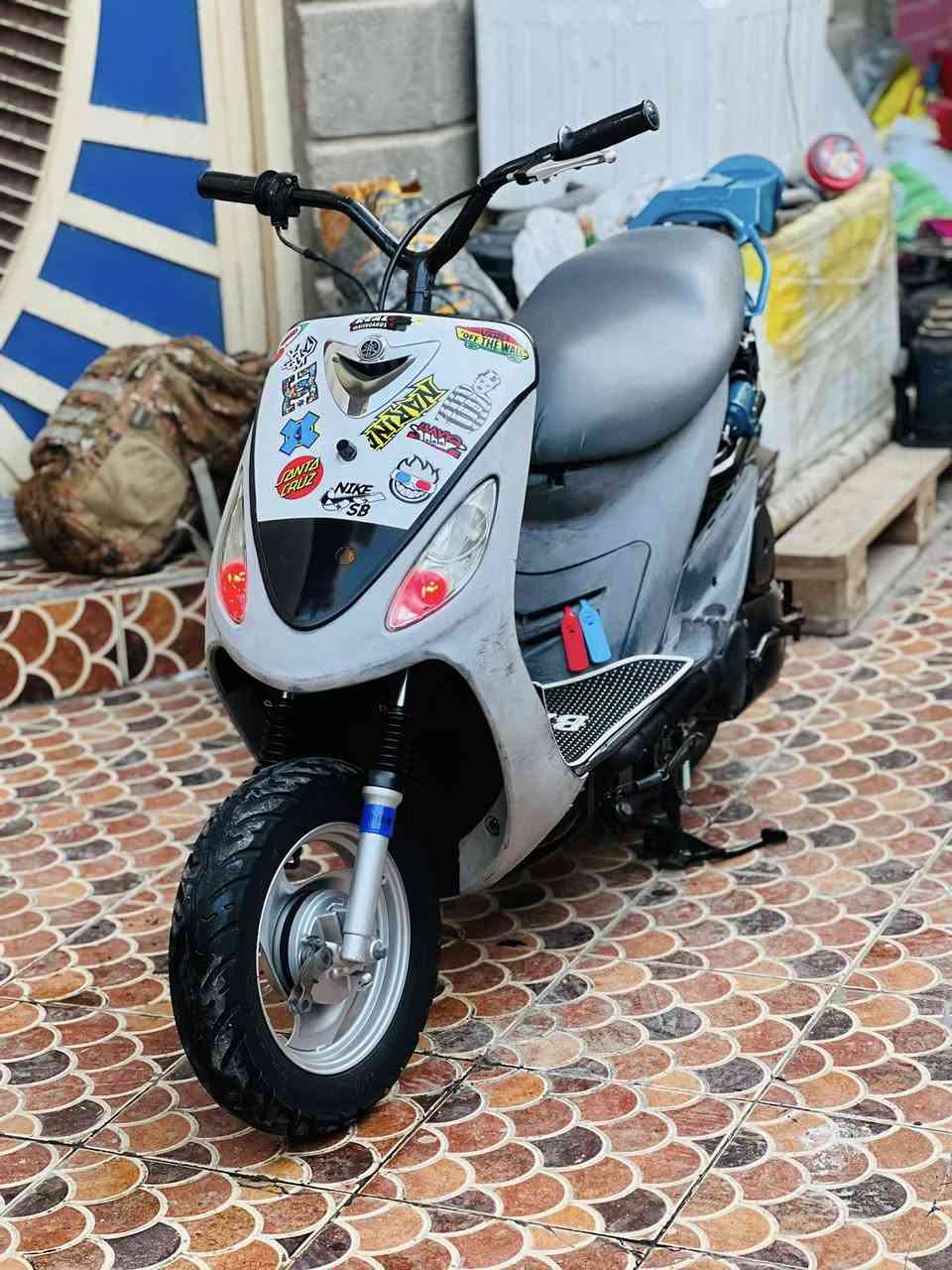 السلام وعليكم ماكس قجمه للبيع بلاديه 49 غراضها كامله سعر 850 بيها مجال قليل مكاني بصره القبله ملاحضه سيبايه مو وياها ولكزوز


**إذا كنت صاحب هذا الإعلان وتريد حذفه لأي سبب، رجاءا أرسل رسالة إلى الدعم الفني**