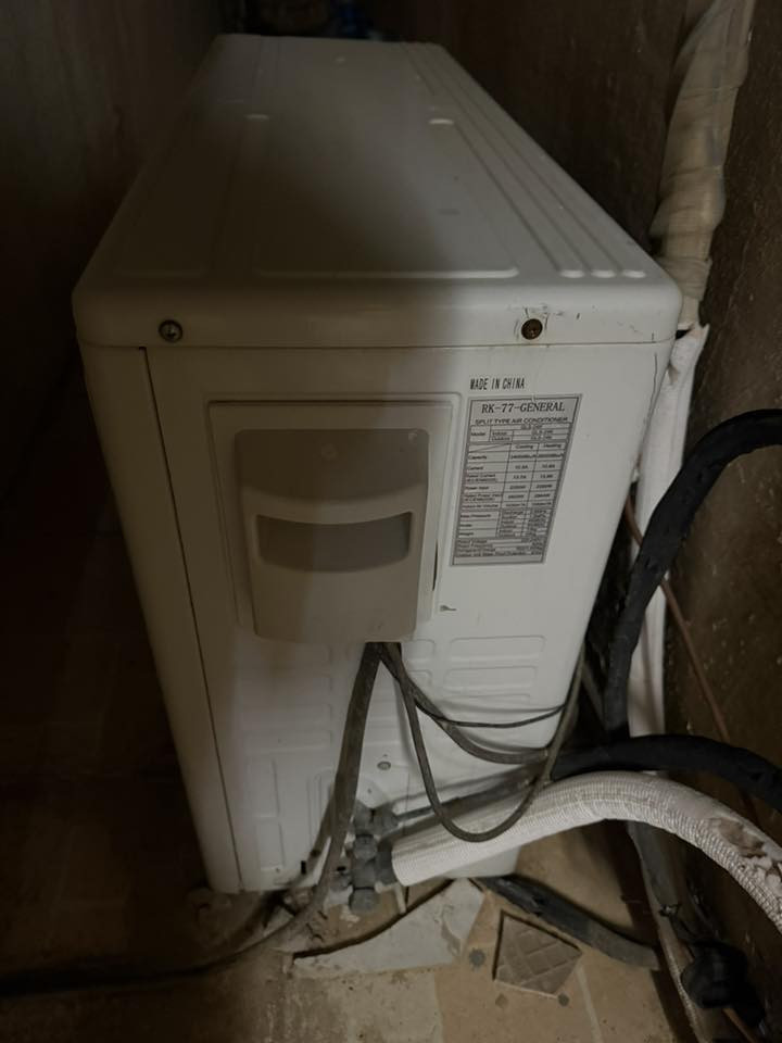 سبلت ٢ طن شغال تدفئة تبريد    السعر 190 الف تواصل  واتساب ***********
