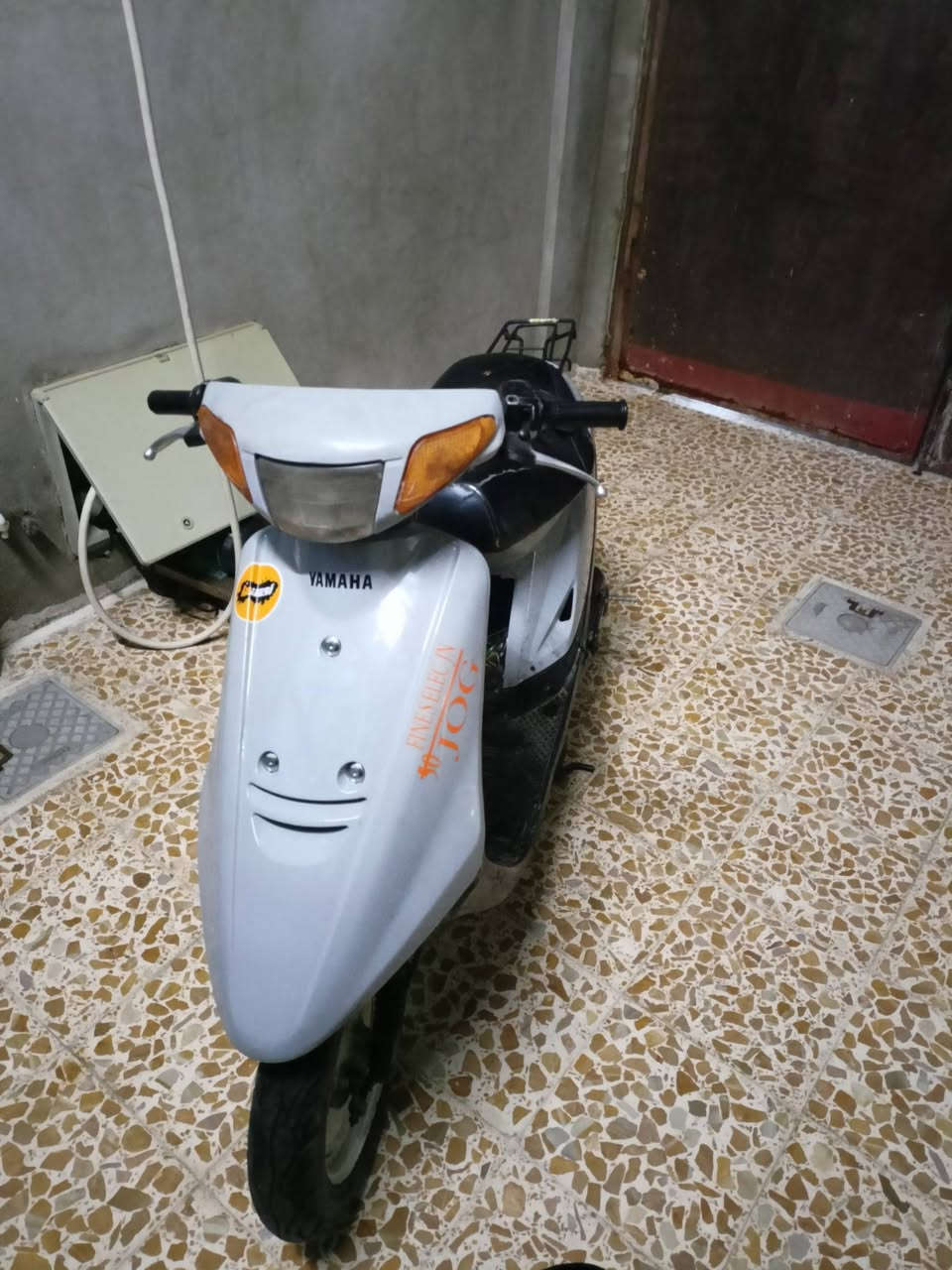 ممطور صاروخ كامل جديد لوك لون سمنتي محرك شرط مامفتوح بس قبق هندر مبدل قايش كلو شغال سلف اشاير بعد ماكملوتو بس ناقصو بك للايت و تغليف كشن لل بيع السعر 325 مكان موصل حي الوليد


**إذا كنت صاحب هذا الإعلان وتريد حذفه لأي سبب، رجاءا أرسل رسالة إلى الدعم الفني**