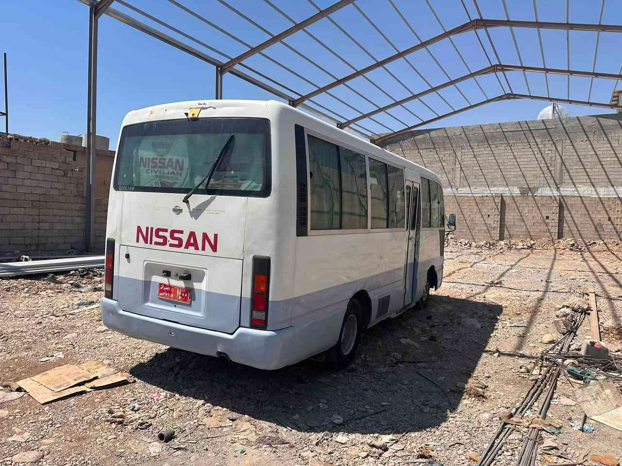پاس نیسان  2002 بۆ فرۆشتن ڕەقەم جنوب
فڵچەی دواوە بیلاد گەرمی پێشەوە بیلاد 
***********
***********
