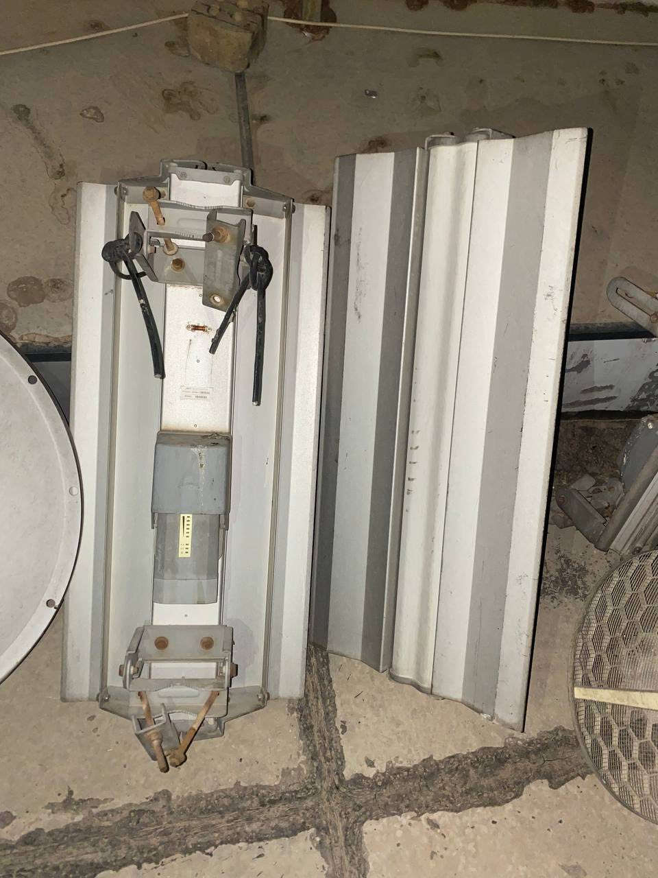 متوفر
دش 26 دلتا لنك انتي نويز السعر 65 الف
سكتر ubnt 120° (متضرر القبق) السعر 45 الف
سكتر تيتانيوم 2.4 + sma السعر 35 الف
نانو m5 xm عدد 3 سعر القطعة 30 الف
مايكروتك 750 (بور وداتا) السعر 25 الف
بغداد / الاعلام / الري
التواصل خاص او على الرقم :
***********
يتوفر توصيل كافة المحافظات
