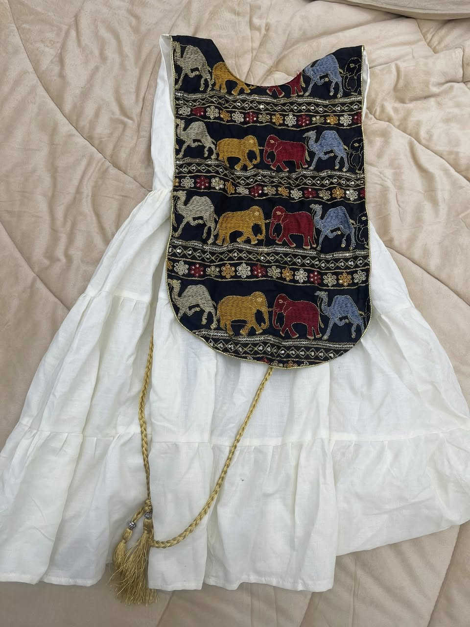 دراعات بناتي كويتي كل وحدة قياس مختلف عن الثاني قياس ٦ و٧ و٨ و٩ سنوات مكاني حي الجامعة ماعندي توصيل


**إذا كنت صاحب هذا الإعلان وتريد حذفه لأي سبب، رجاءا أرسل رسالة إلى الدعم الفني**