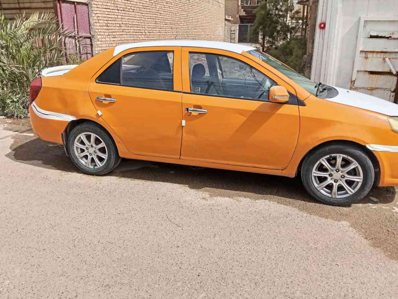 سلام عليكم  جيلي ام كي بغداد بأسمي محور كورلا كير مكينه كهربائيات كامله نقص تبريد امصفره هيأه وغرامات داخل نضيف شاشه سستم سماعات سعر 30 مكان بغداد ***********
