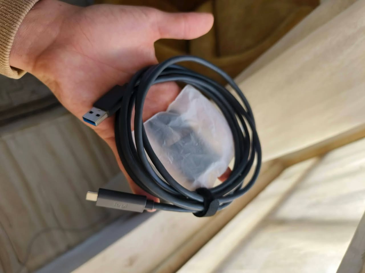 Webcam Logitech Brio 4k pro
سعر 90 قفل للعلم ماخذهة ب150 مكاني بغداد الدورة رقمي ***********
