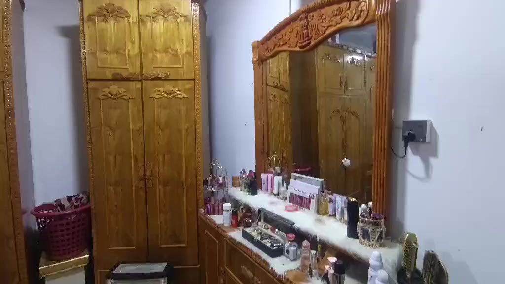 غرفه نوم للبيع اجديده درجه اولئ خشب صاج عراقي ملحق قليل استخدام السعر ٨٥٠ بيع مستعجل 👉التواصل عل خاص بدون تعاليق 👉. رجا رجا لاتجون اتكولن بيها مجال السعر ثابت قفل 👉


**إذا كنت صاحب هذا الإعلان وتريد حذفه لأي سبب، رجاءا أرسل رسالة إلى الدعم الفني**