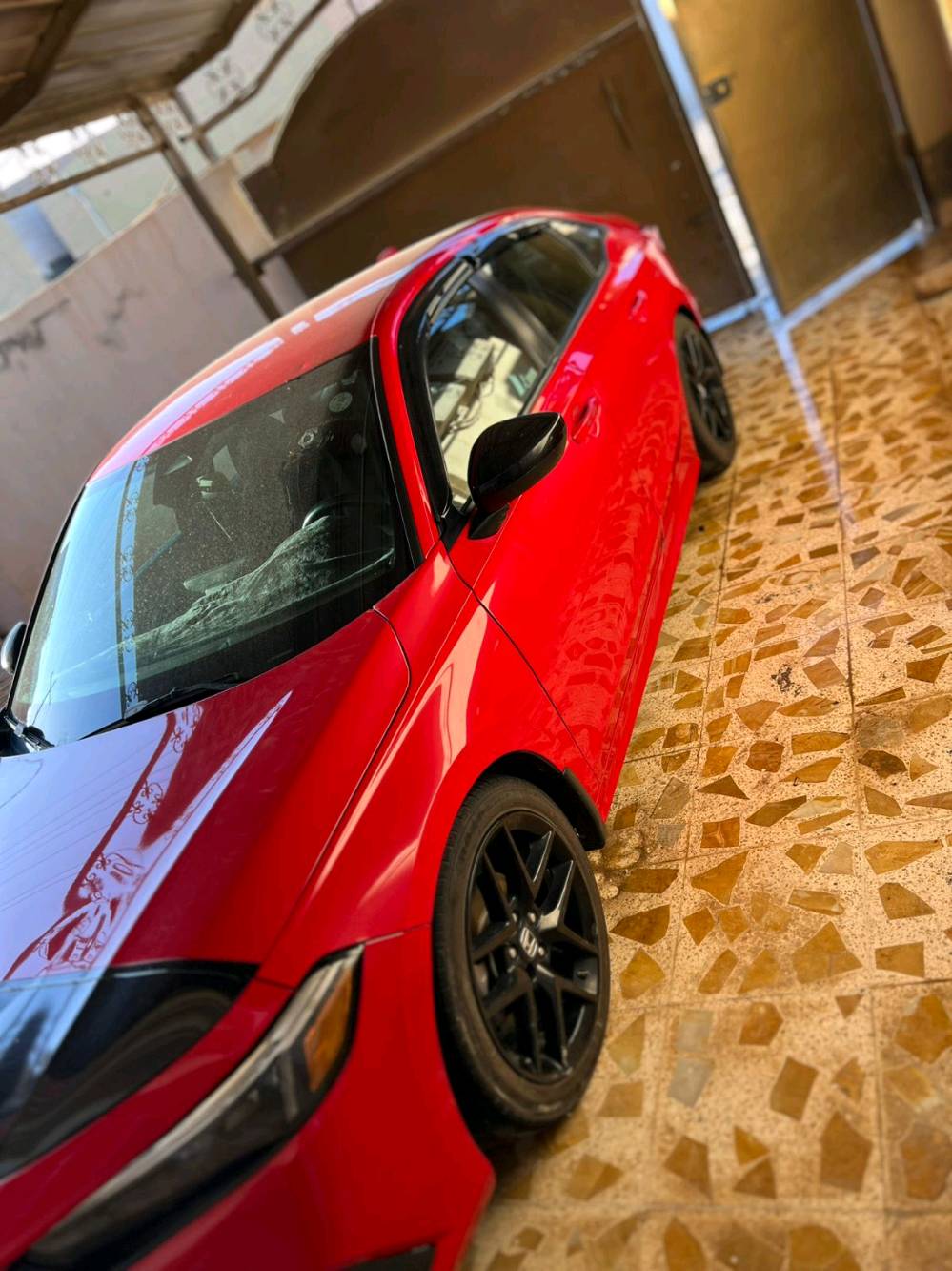السلام عليكم  للبيع 
Honda Civic 
2023
 Sport 
 رقم أربيل بأسمي تحويل بأي وقت 
بدون دواخل  
حداثها موضح بالصوره 
مابدل بيها اي قطعة  البنيد معدل موضح بالصوره
وراديترات مالتها الاصليه 
موصفات السبورت معروفه 
سياره جاهزه  وحلوه  والسياره مشغلها شغل مال جناي مو بيعاع شراي
السعر 155 وبيها مجال وبالخير ع ياخذها 

للاستفسار  خاص او الاتصال  ***********
