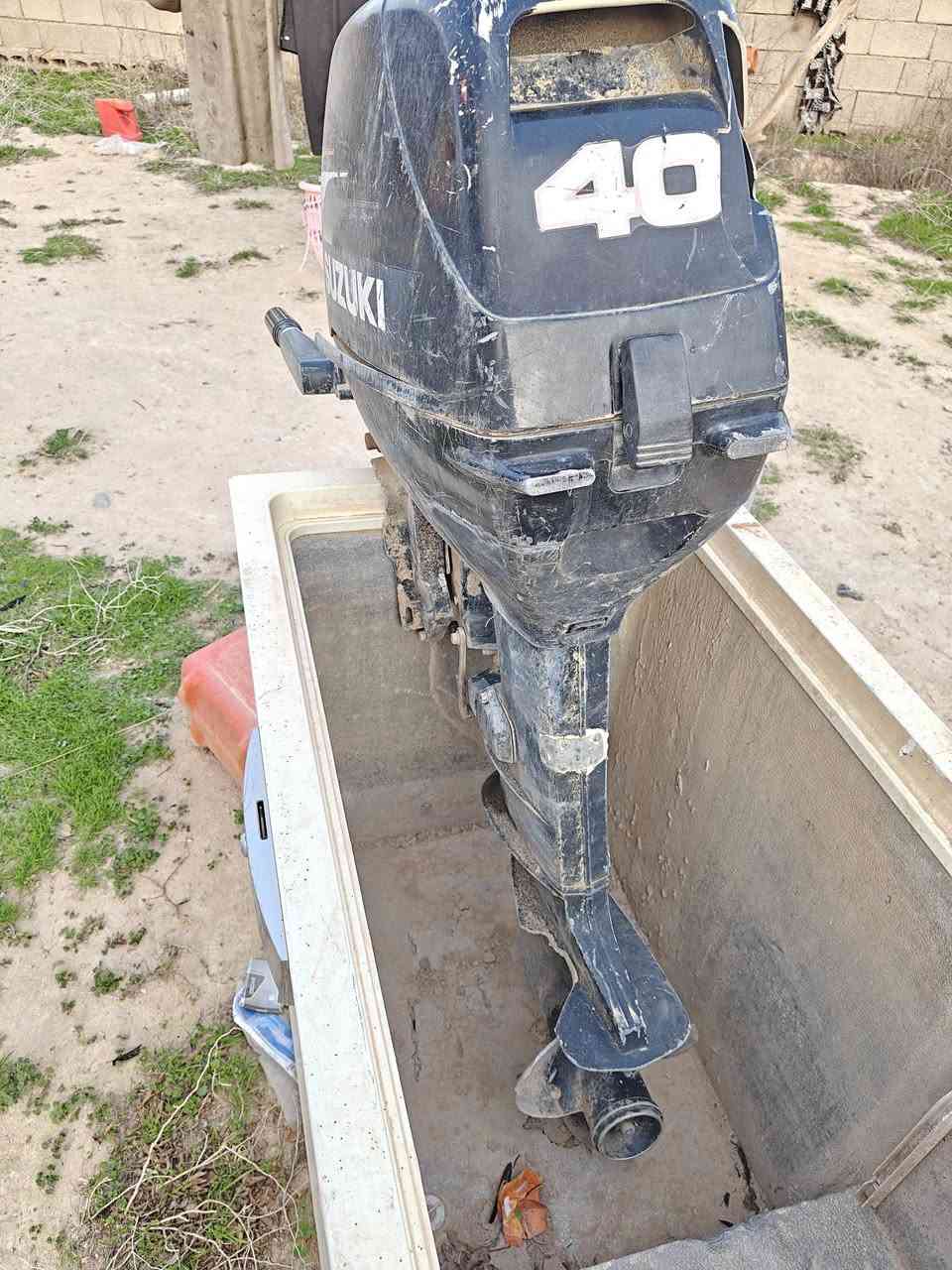 ما بعد السلام يوجد مكينة للبيع 40 حصان كير شرط ما مفتوح محرك مجفت كازگيت شرط الشغل رفش ما بيه فقط السعر4 أوراق  الستفسار اتصل على الرقم ***********
