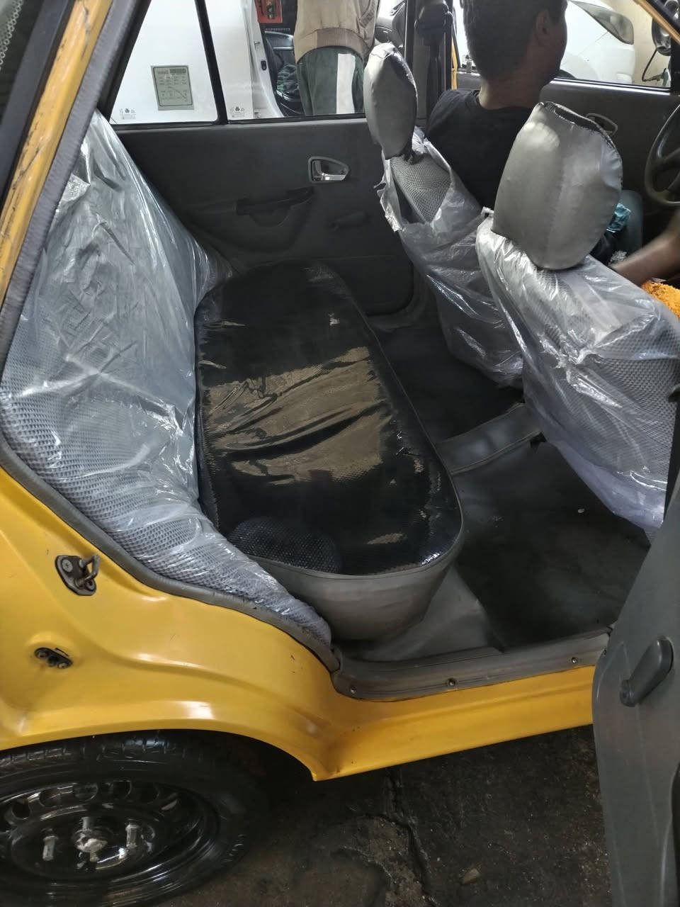 سايبا موديل 2011سياره نظيف جدا صدر جديد مشط جديد تخم تاير دوشمه عامه كهربائي كل شغاله سياره كير جديد كلج جديد بدايت تخبير من لبيت لدوام فقط مكان بغداد بلديات السعر ٢٨بيهه مجال رقم ***********
