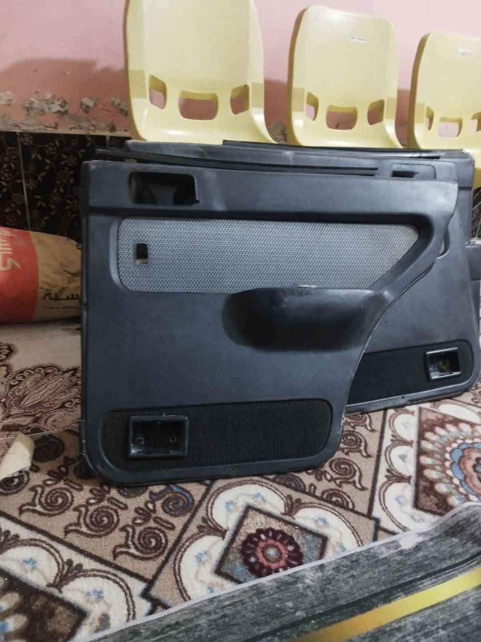 السلام عليكم
بطاين اربعه الانترا دمعه 94 السعر 50 

ماصدات وبكلايت معه مسطره وقاعدة مسجل وشباك السعر 75

 واتساب (***********)

يوجد توصيل
