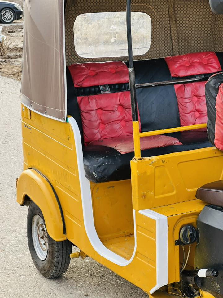 سلام عليكم تكتك موديل  20 شهر 11 تكتك حلوه تكتك بيه بارد بل صفحه ولباقي ما بيه شي  ***********
