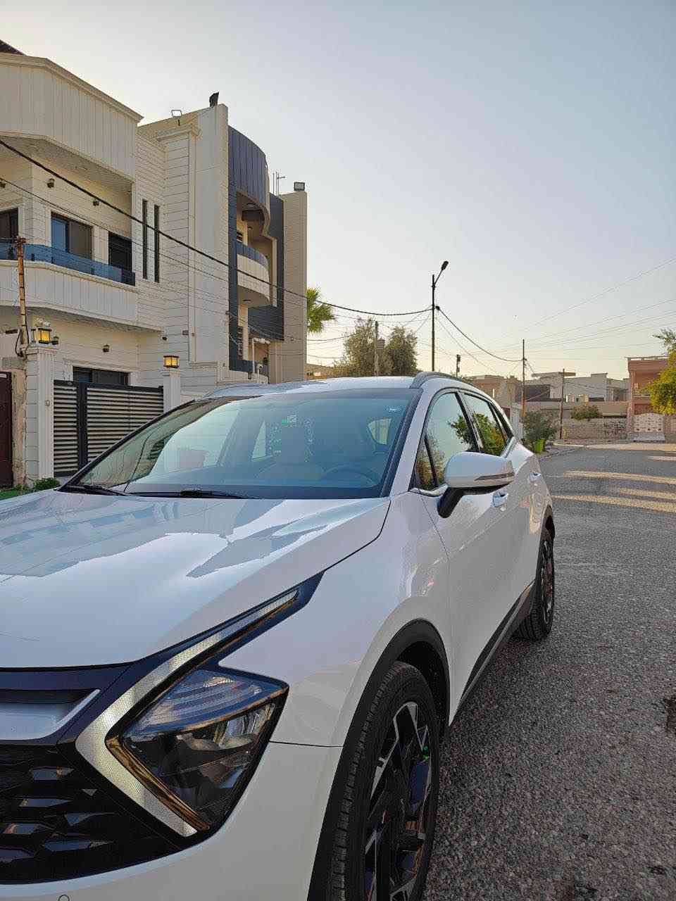 كيا سبورتج 2023 خليجي 

محرك 2000 دوش

ماشية 32.000km

المواصفات 

بصمه تشغيل

بصمه أبواب

دخول ذكي

داخل اصفر

شاشة جبيره

عداد دجتال

انظمة قيادة

مساعد نزول منحدرات

هاند بريك بصمه

اوتو هولد

تحكمات استيرن وكروز سرعه

شاحن لاسلكي 

لايتات زينون

كشاف ضبابي امامي وخلفي

مري شفت

دواخل صاج رصاصي

 كأمره وحساس امامي وخلفي

سياره مكفولة كفالة عامة من الدعامية لدعامية عدا رصعتين صغار بل بنيد 

كير محرك كله مكفول على وضع شركة

رقم اربيل سنوية هزة كلها جديدة وباسمي 

السعر 219 وبيها مجال 

مكان سيارة كركوك 

*********** كركوك, العراق
