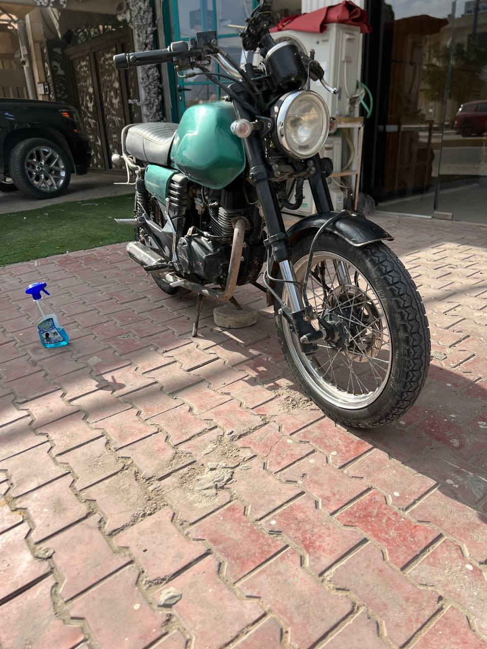 دايون لايتي للبيع
موديل ٢٠٢٠
طالعه بل ٢٠٢٢
لون رصاصي مصبوغ زيتوني

اوراق اصولي شرط الترقيم
الدراجه مجفته مره وحده والتجفيت كله بلادي اصولي
الدراجه بيه شويه نقوصات بسيطه

السعر مليون وبيه مجال شويه
جماعه ال ٧٠٠ ماكو مجال
المكان كربلاء حي الموضفين


**إذا كنت صاحب هذا الإعلان وتريد حذفه لأي سبب، رجاءا أرسل رسالة إلى الدعم الفني**