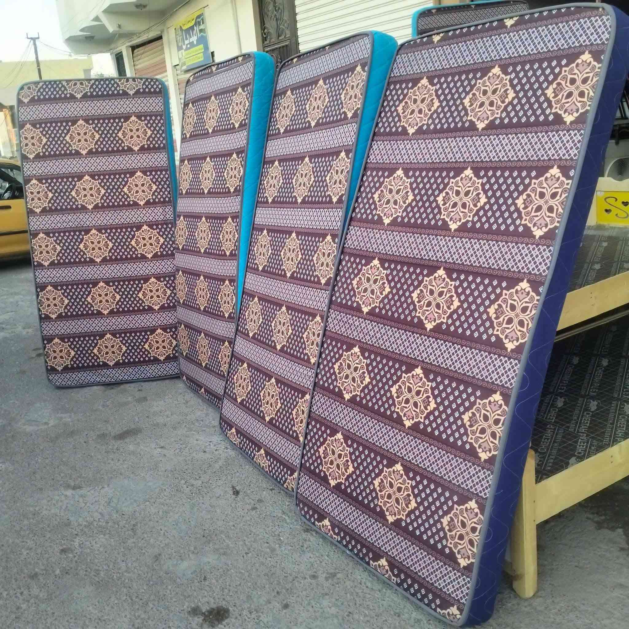 سلام عليكم غراض للبيع الشراي يتصل على الرقم *********** والعنده للبيع إني اشتري
