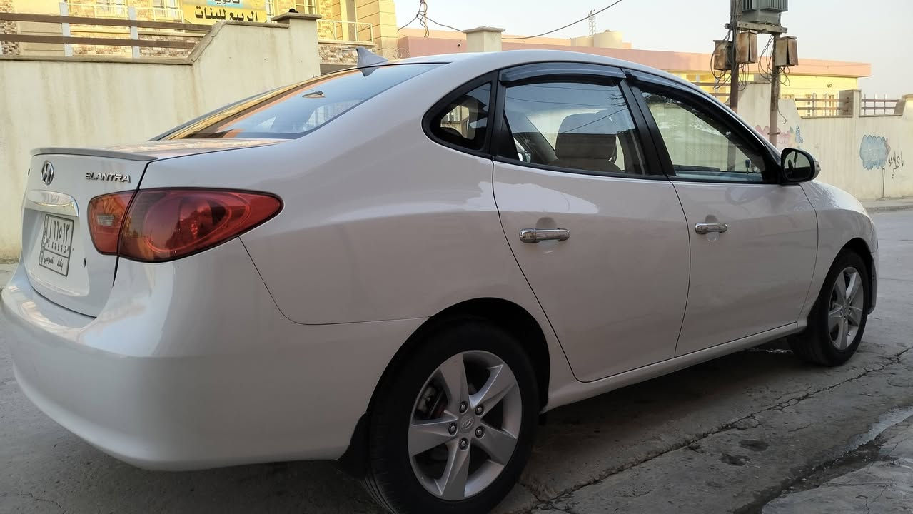 للبيع النترا 2010 رقم بغداد
مشروع وطني
بي صبغ نص جمرلغ نص بنيض و دوسات
سعر 107     //////***********
