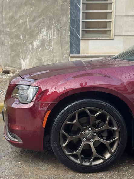 يالله من رخصه الادمن اوباماا موديل 2019كلين بدون حادث حتى دعاميات مكفوله من الصبغ Sكولد السياره فول بانوراماا تدفه كراسي كراسي كهرباء ويل حجم 20السياره جاهزه اي نقص مابيه تخم تاير اصلي صدر امامي خلفي جديد ترايه زيروو السيازه معروضه 290ورقه وبيه شيء بصيط مكان السياره السيديه وهذا رقمي ***********سيف
