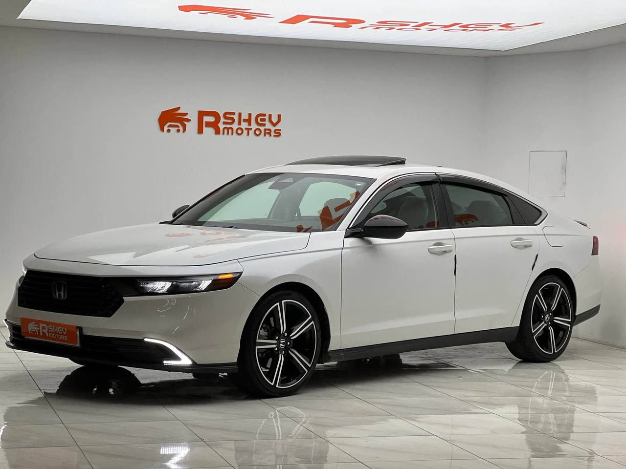 Honda Accord 2023
هوندا اكورد 2023
مواصفات Sport  

مكينة ٤سلندر حجم ٢.٠لتر هايبرد 🔋
ماشية 41,000ميل و بحالة ممتازة 
السيارة بدون ضرر
رقم شاصي مع الصور

(السيارة مرقمة رقم دهوك )
السيارة كلش حلوة و نظيفة
مكفولة من كير و محرك وكهربائيات

ب  سعر (237$) ورقة و بيها مجال للطيبين

مكان السيارة

دهوك -معرض ارشف R-Shev
رقم51 من معارض التيرمينال 

***********
*********** دهوك, العراق
