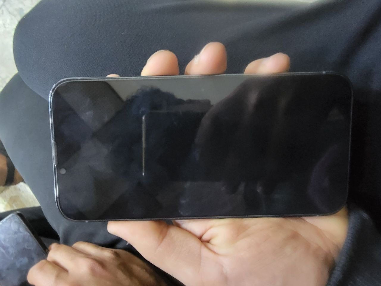 سلام عليكم ايفون 13 برو ماكس  للبيع ذاكرة 256 بطاريه 85 كارتونه وغراضه كامل سعره 750 بي مجال بسيط والجهاز نضيف كلش استخدام بيت مكاني نجف ناحية الحرية


**إذا كنت صاحب هذا الإعلان وتريد حذفه لأي سبب، رجاءا أرسل رسالة إلى الدعم الفني**