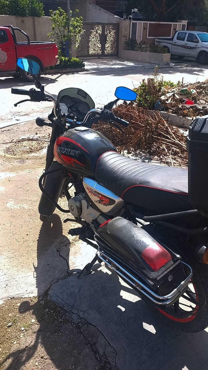 يا الله
بوكسر22 طالعه ب 23

دراجة نضيفه واحلا من الصوره استخدام  شخصي 

مكينه بحاله جيده لاتنقيص لا تبخير

كهربائيات كامله +جنط+صندوق

رقم انكليزي و سنوية دراجه مشروع وطني وبااسمي

تحويل وين متريد شوكت ميعجبك السعر 2000 وبيها مجال 

بغداد اليرموك 

الرقم ***********
متواجد
