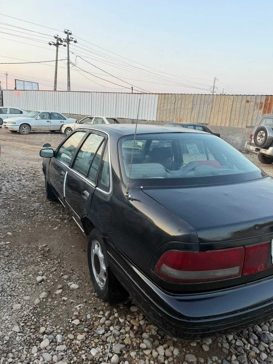 برنس رقم بغداد اوتماتيك مشروع وطني موديل ١٩٩٥
مكينه وكير مكفولات 
صدر جديد تايرات جديده 
مكانه واسط قظاء الزبيديه 
سعره ٢٩ ورقه 
***********
