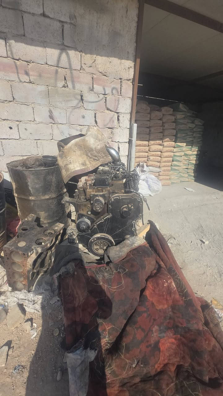 محرك كمز١١٤ ،١٢ولف مكفول كفاله عامه وشرط شغل ***********
