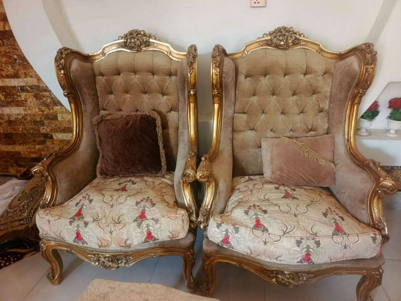 ملكي زان مصري 

نظيف اخو جديد ويا ماصات مرمر 
وكوشاتالعنوان بابل الحمزه العربي ***********
