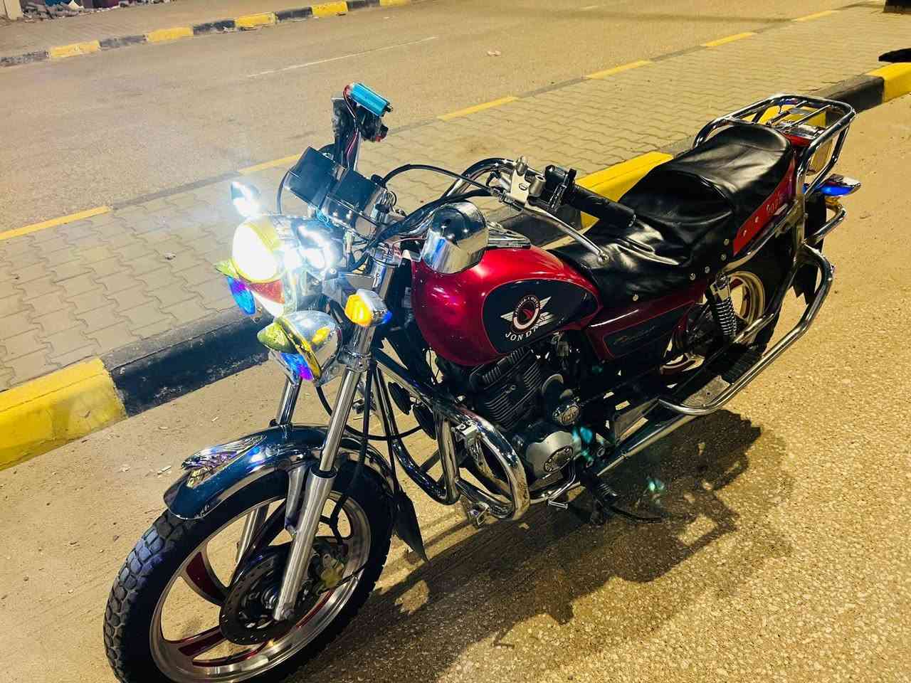 سلام عليكم دراجه جونده للبيع مديل ١٨ أصولي الدراجه نظيفه وما متعوبه السعر 900 وبيها مجال المكان نجف  
الرقم *********** متواجد واتساب
