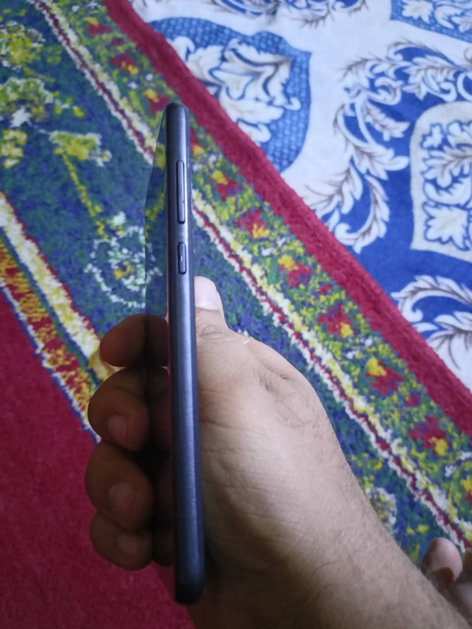 جهاز هواوي p8الجهاز نضيف وحلو الذاكرة 16التصف كلش ممتاز بي بصمة بالظهر مالتة وكامرات شغالات ونت وشريحة وكلشي الجهاز ب40وبي مجال للشراي متواجد واتساب ***********
