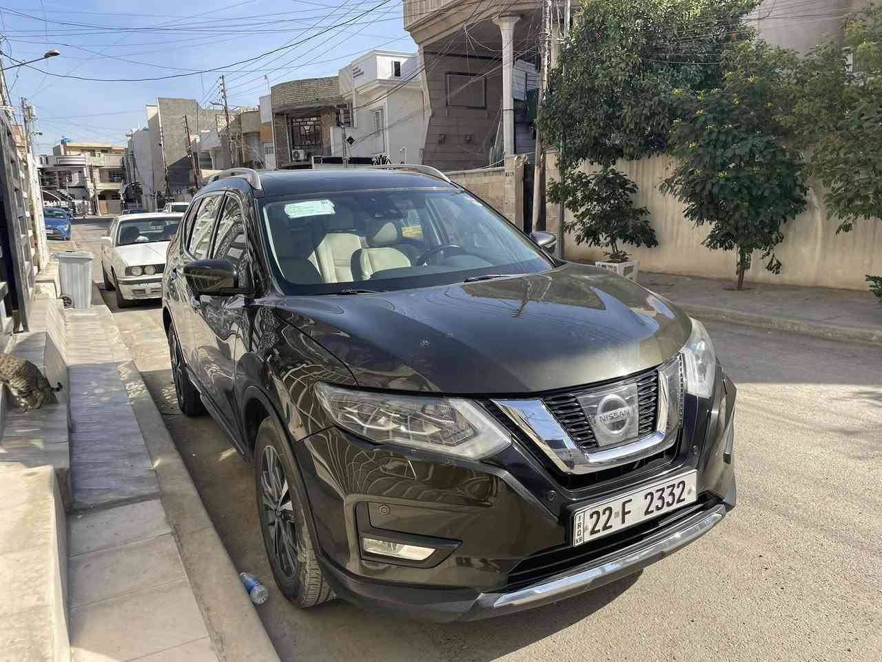 السلام عليكم
للبيع نيسان اكس تريل بلاتينيوم اعلى مواصفات كاميرات ٣٦٠ حساسات ٣٦٠ بصمات تشغيل وفتح صندوق كهربائي مرايات شفط فور ويل تحديد مسار إيقاف واطفاء ذاتي اللايتات متحرك ويا الستيرن داخل بيجي نضيف جدا كراسي أماميه كهرباء تبريد وتدفئة كل الكشنات امامي وخلفي وهواي مواصفات بعد السياره بدون صبغ نهائي فقط بارد وموضح بالسونار

السياره تعمل بالبنزين العادي بدون دوانز 

السياره موديل ٢٠١٨ وماشيه ١٠٠ ألف كيلو  

الرقم أربيل ومكان السياره بغداد والسعر ١٧٧ 

موبايل ***********
