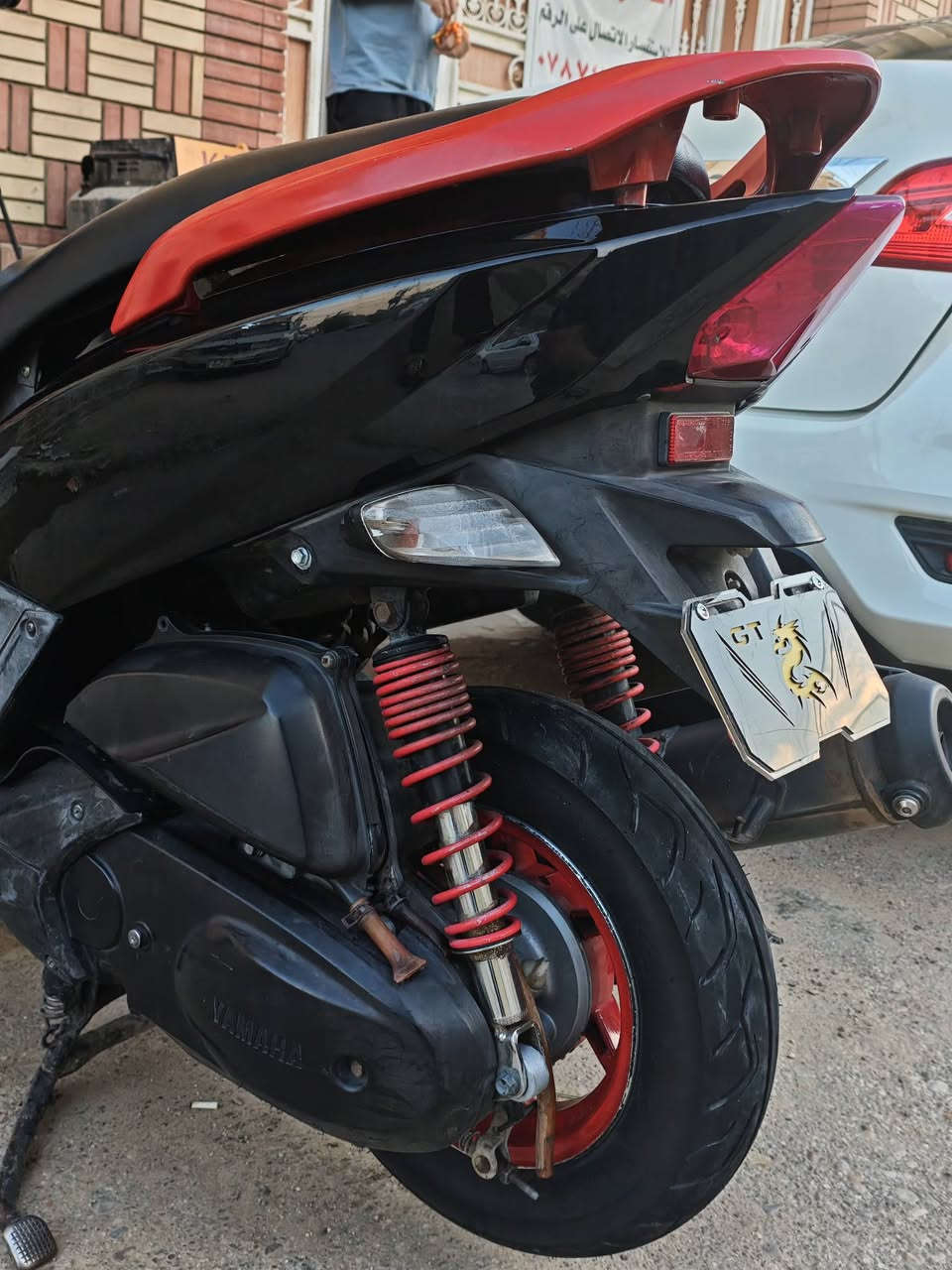 السلام عليكم دراجة gtr ياماها للبيع الدراجة كلشي بيها بلاد وكفرات تجاري وبلاد الدراجة كلشي بيها شغال كهربائيت وكلشي المكينه مامفتوحه 52 بلاد الوياله حمر الدراجة بانزين محسن و دهن امزويل السعر 990 مستعجل على البيعة والشراي يدلل عليه رقمي واوراق الدراجة موجودة 
*********** 
مكاني حجي عبد على السده مستعجل على البيعه واذا شراي لاتكسر
