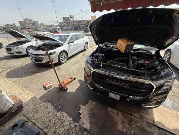 السلام عليكم وصول وجبه محركات + كير 
كروز 
سونك
كوينكس
تراكس 
تيران
موقع صيانة السيارات 
عنوان بغداد شيخ عمر مجاور كليه علوم إسلامية 
*********** 
🔧🚬
