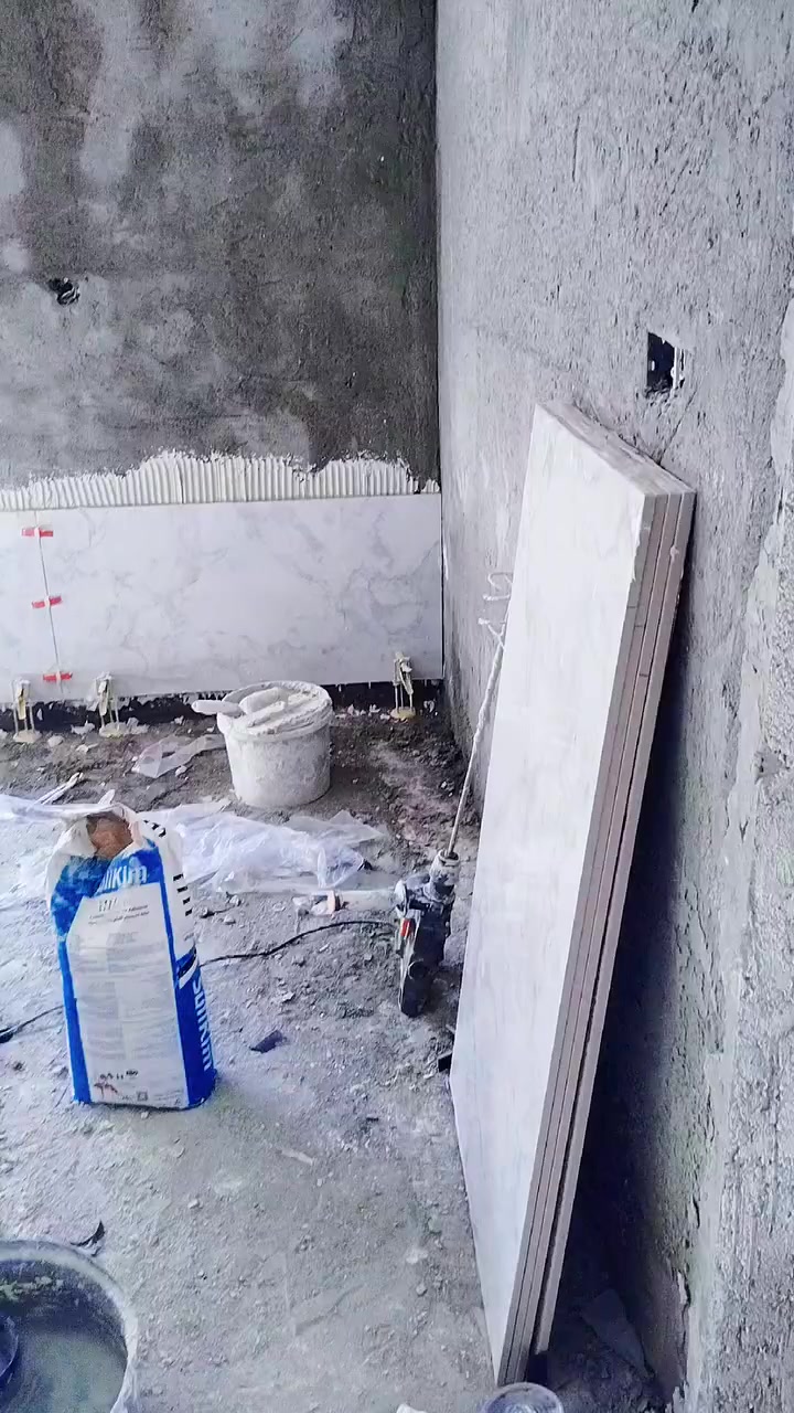 ابراهيم المصري خلفة سرميك درجه اولى مرمر كاشي بورسلين الواح جدران وأرضية وجهات شغل  بليزر درجه اولى التزام بلعمل واسعار مناسبه  ***********
