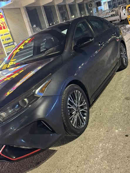 سلام عليكم فورتي جي تي لاين فول للاخير سلايت امريكي حادث فقط بونيد مبدل شاصي لغد مكفول ماشيه 80 مكينه 2000 سياره احلى من الصور جديده بمعنى الكلمه رقم بغداد 
السعر 157 مجال بسيط رقمي *********** الشراي يتصل
مكاني بغداد
