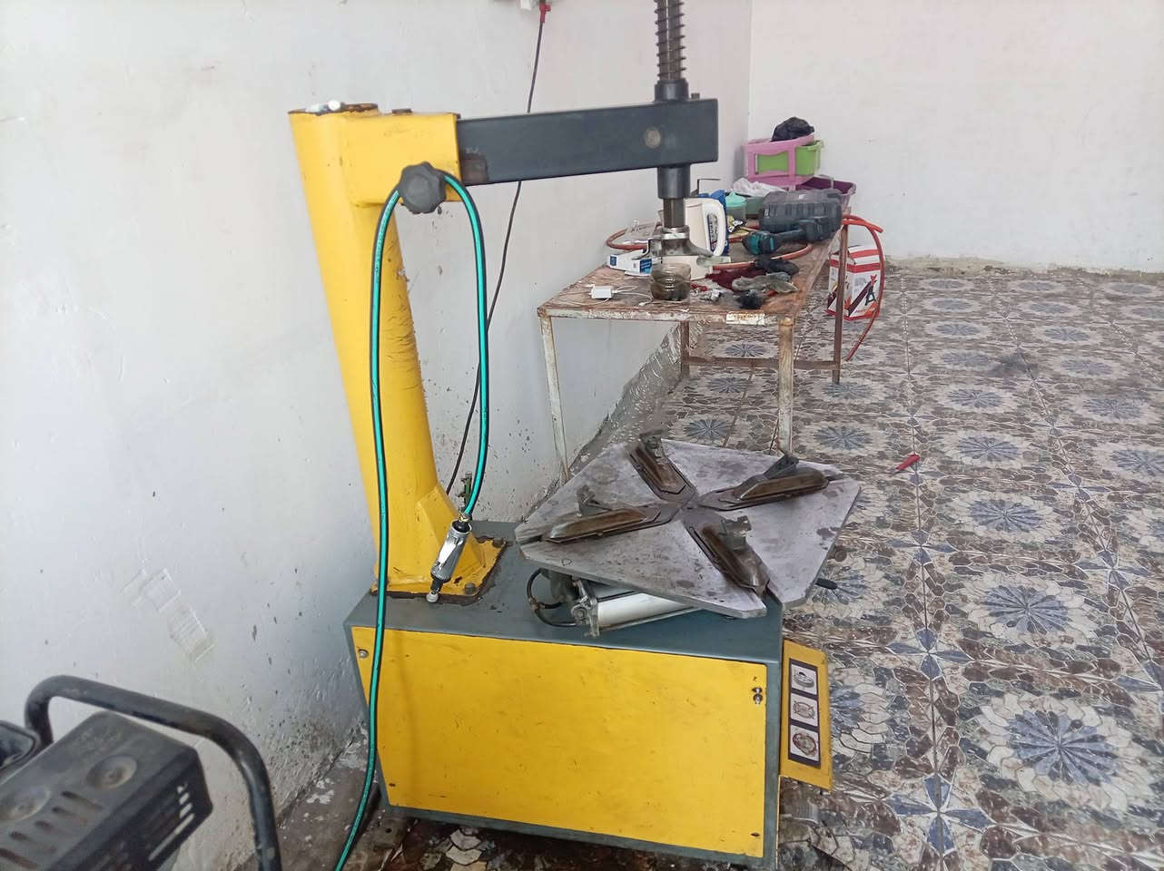 للبيع شرط الفحص


**إذا كنت صاحب هذا الإعلان وتريد حذفه لأي سبب، رجاءا أرسل رسالة إلى الدعم الفني**