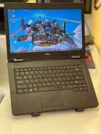 ديل • i3 الجيل الرابع • رام 8 جيجا