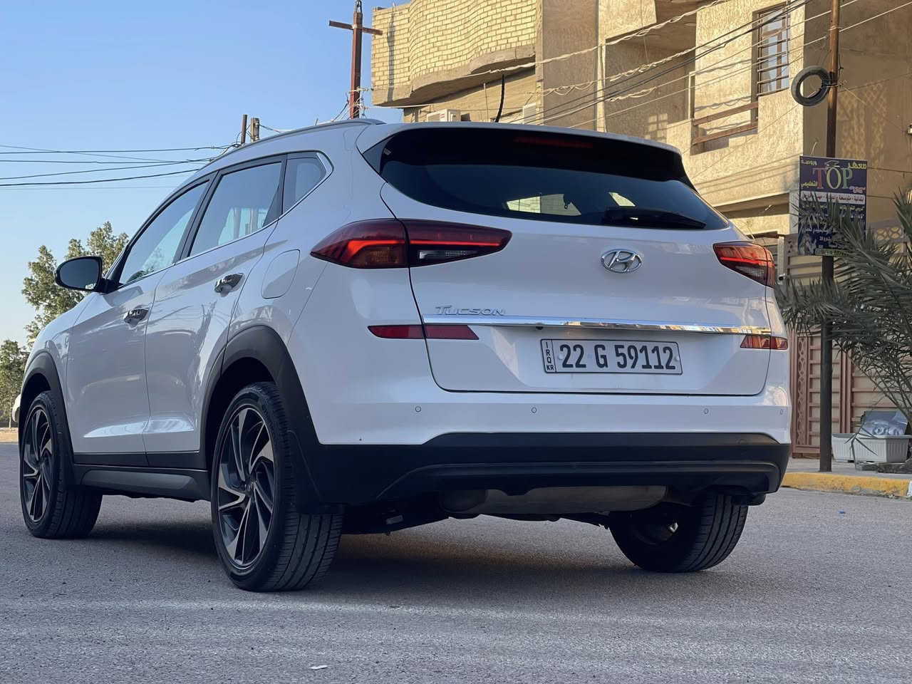 السلام عليكم
للبيع توسان 2019 خليجي مكفوله كفاله عامه  رقم اربيل بسمي تحويل ثاني يوم هزه براد وارقام وسنويه كله جديد مناقصها دينار  …
ملاحضه (صدر جديد مكينه وكير مكفولات كفاله عامه تخم تاير جديد حقيقي بأسمي تحويل ثاني يوم) 

مواصفات السياره
بصمه تشغيل 
بصمه ابواب
كرسي السائق كهرباء 
مري شفط
حساسات
تبريد قطعتين
دبل تحكمات ستيرن
محرك دوش
سايد بريك بالرجل
مري شفط
ويل 18 كروم 

( اخوان السعر 194 $ وبيهه مجال للشراي السياره كفاله عامه 
الي يشوفها غاليه ايحصل بيهه بارد او بيهه صبغ ) 
للاستفسار اكثر 
***********  مكان السياره بغداد الكرخ
