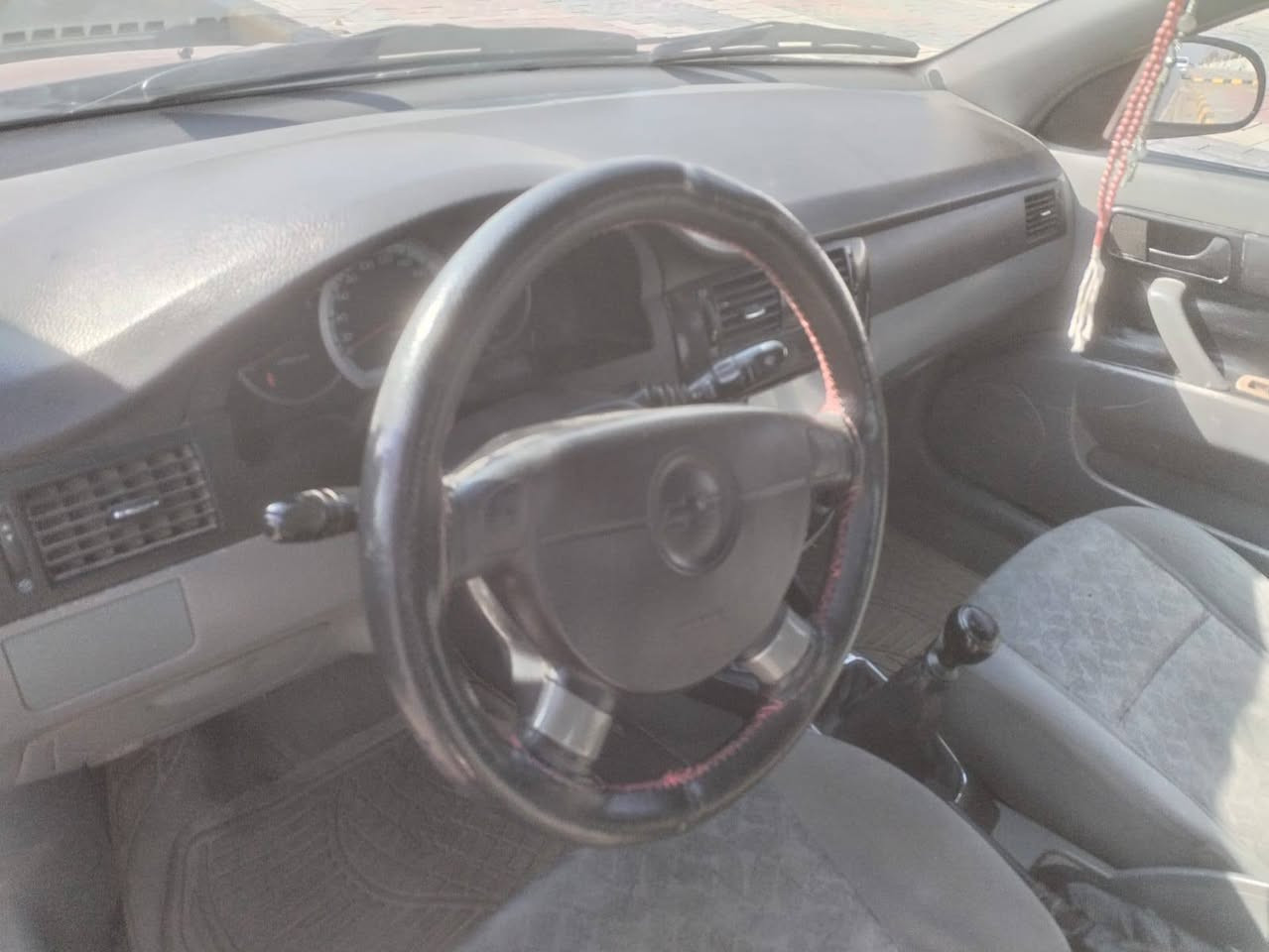 اوبتره موديل ٢٠٠٥ رقم واسط تحويل ثاني يوم سياره جاهزه تخم تاير حداديه تبريد مكان السياره ميسان المجر لاتصال *********** مكلف بل نشر السعر ٥٥
