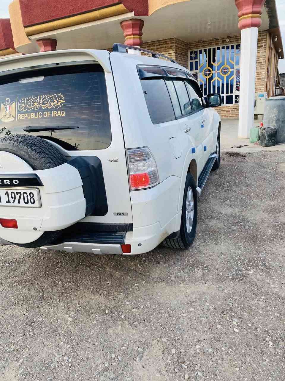 باجيرو 2014 لون  صدفي   ام دمام 
رقم سليمانيه 
كفالة عامه 
شرط تحويل 
ماشيه 172 الف حقيقي 
سبير ما نازل 
فول مواصفات بصمه كشنات كهربائيّة اشاير بل مري تحكم ستيرن مري شفط فتحه فول مواصفات 
تخم تايرات صدر جديد 
مكان واسط صويرة شراي يتصل 

***********
