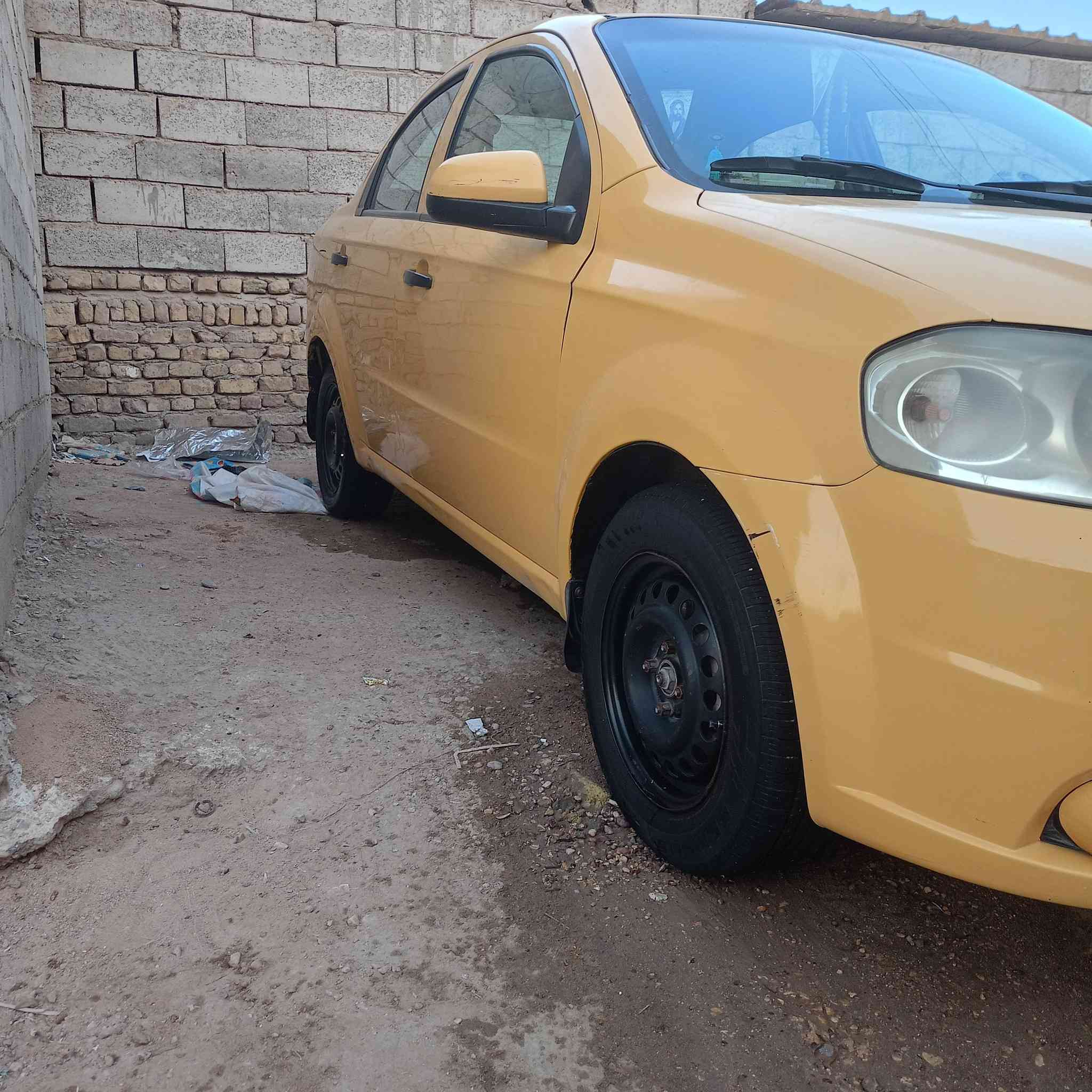 أفيو 2011 رقم بغداد بيهه قطعه وحده بنيد فقط كير عادي سياره السعر 55 بيهه مجال قليل العنوان نجف كوفه حي 17 تموز  تصال رقم ***********
