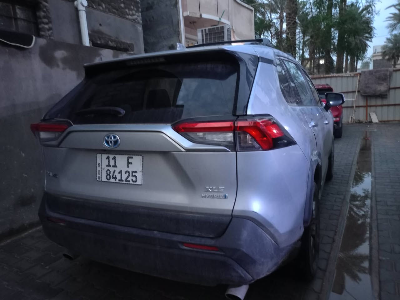 بسم الله الرحمن الرحم
2024 فئة XLE فول مواصفات هايبرد بدون تبديل 
صبغ شبر بالجاملغ الأيمن سيارة كلش نظيفة ماشية 58 
مكانه بغداد الدورة السعر 235 بي مجال


**إذا كنت صاحب هذا الإعلان وتريد حذفه لأي سبب، رجاءا أرسل رسالة إلى الدعم الفني**