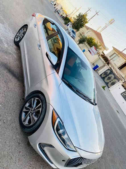 هيونداي إلنترا 2017 – وارد أمريكي
• محرك 2000 دوش (المرغوب) ممفتوح 
• السيارة بحالة جيده
• بصمة تشغيل + بصمة ابواب ترحيب
• شاشة أصلية تدعم CarPlay
• 3 وضعيات قيادة + تحكم كامل ستيرن
• جنطة ذكية
• فول مواصفات عدا الفتحه   

⚠️ الحوادث والصبغ:
• صندوق خلفي 
• صبغ جاملغ امامي أيمن
• باب عكس السايق مبدل اصلي
• ⁠كشنات جلد تدفئة

💰 السعر: 120 ورقة (بي مجال بسيط)
📍 العنوان : بغداد
للأستفسار الاتصال على الرقم
***********
📞
