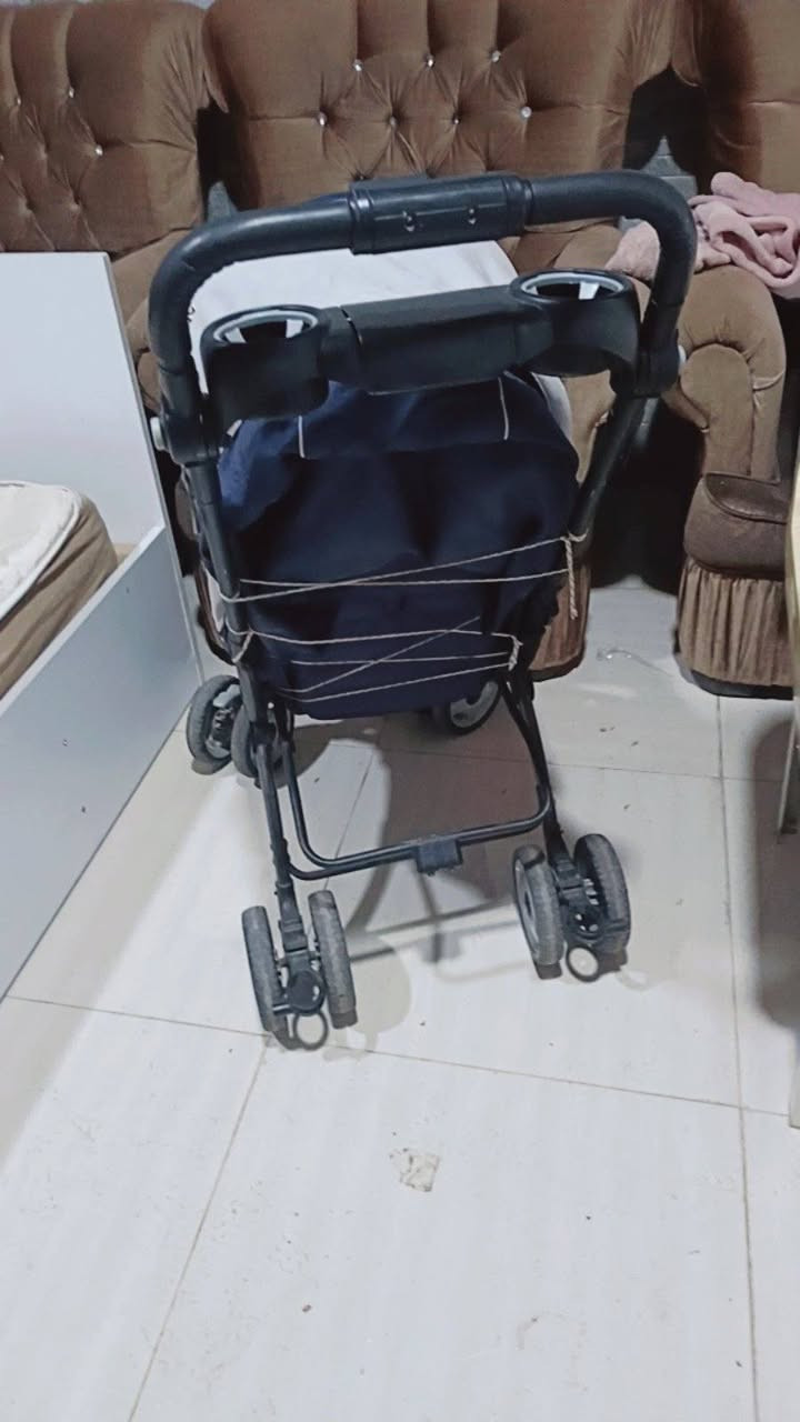 عاره بانه ی مناڵ پاک و جوان بیعه یب بۆفرۆشتن
نرخ:٢٣هه زار
شوێن:سلێمانی
تیل:*********** السليمانية, العراق
