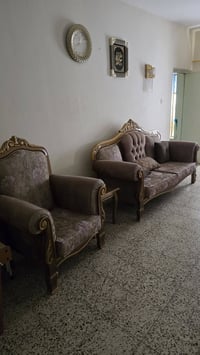 تخم قنفات • معرض