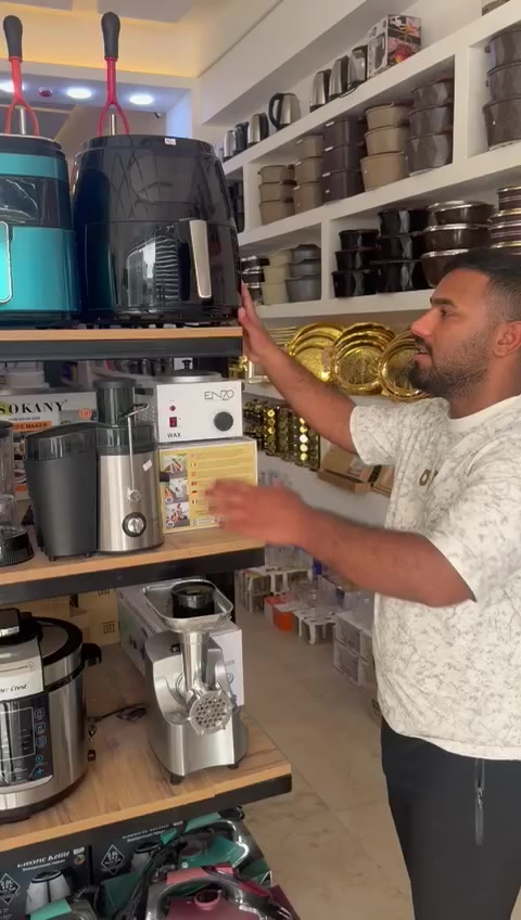 عروض مستمرة تخفيضات 
شركة هرم الخليج جامعة سلام مجاور صيدلية الكوخ 
تتوفر جملة – مفرد 
حجز واتساب ***********
