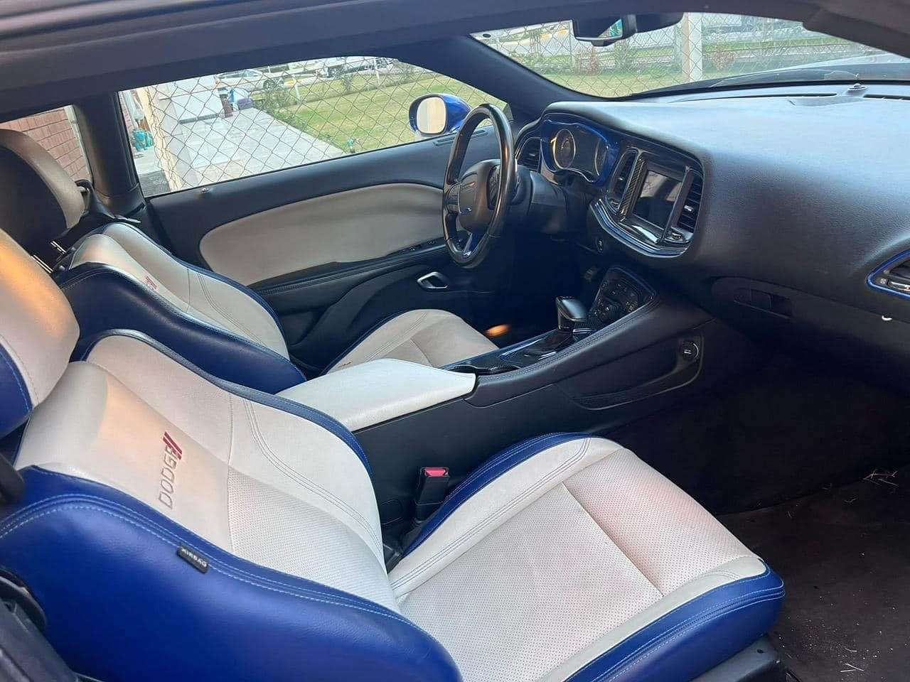 السلام عليكم جالنجر موديل 2019 ماشيه 79 الف لبيع او المراوس السعر 193 وبيها مجال  

(((والي ميعجبه السعر خلي يصلي على محمد وآل محمد ويعبر المنشور)))

ومواصفات sxt المعروفه
السياره محدثه اخر تحديث اون لاين من الشركه من مكينه وكير وتحديثات عامه
تخم تاير جديد 
عليها ويل srt اصلي 
لد متغير داخلي تحكم بالتليفون 
حادثها كلير باب الراكب وهنا قبغ جنطه صبغ ع كد اقل شبر الوجه مال جنطه كلير  فقط وكلشي مرفق بالصور بغداد, العراق


**إذا كنت صاحب هذا الإعلان وتريد حذفه لأي سبب، رجاءا أرسل رسالة إلى الدعم الفني**