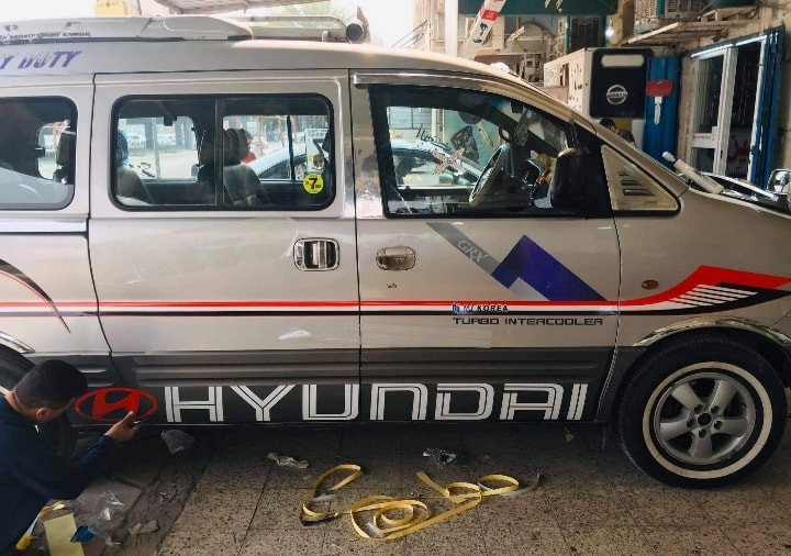 #الاصلي_تصميم_اشرطة_وعلامات_السيارات . بغداد شارع فلسطين . الجامعة المستنصرية . جسر الموال . الجهة المقابلة لكنافة القدسي . *********** .
